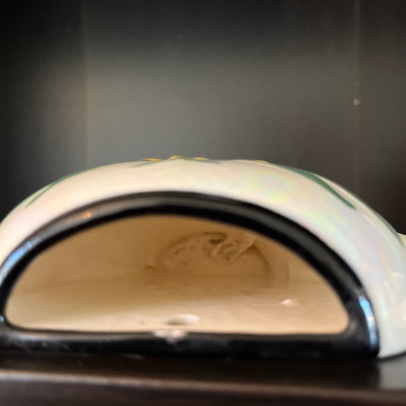 Ceramic Wall Pocket Tea Pot Shape Kitchen Yellow Marigold Daisy Pearl Finish - Picture 4 of 4